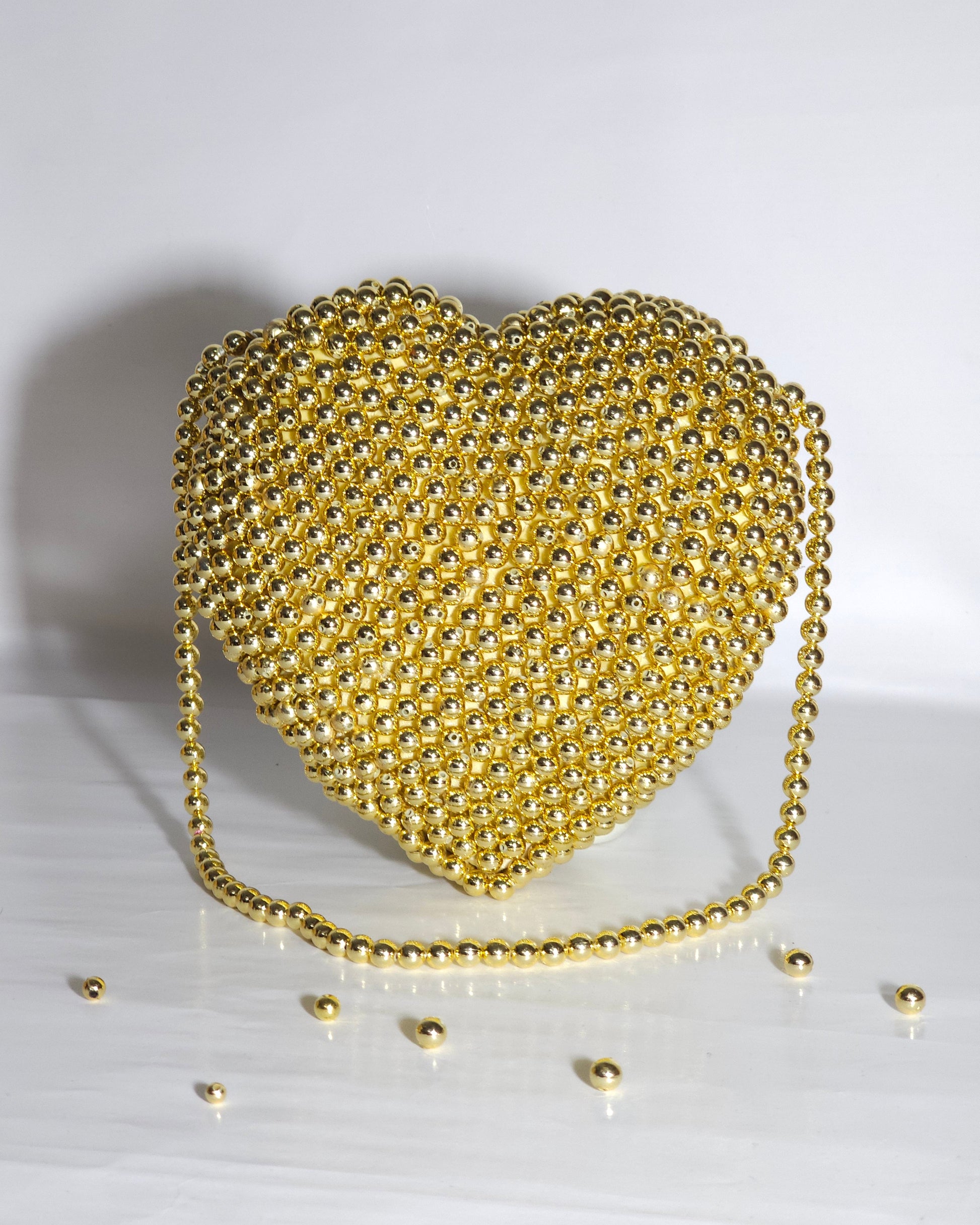 The Golden Heart 🧡 - An Element of Pure Gold & Radiance