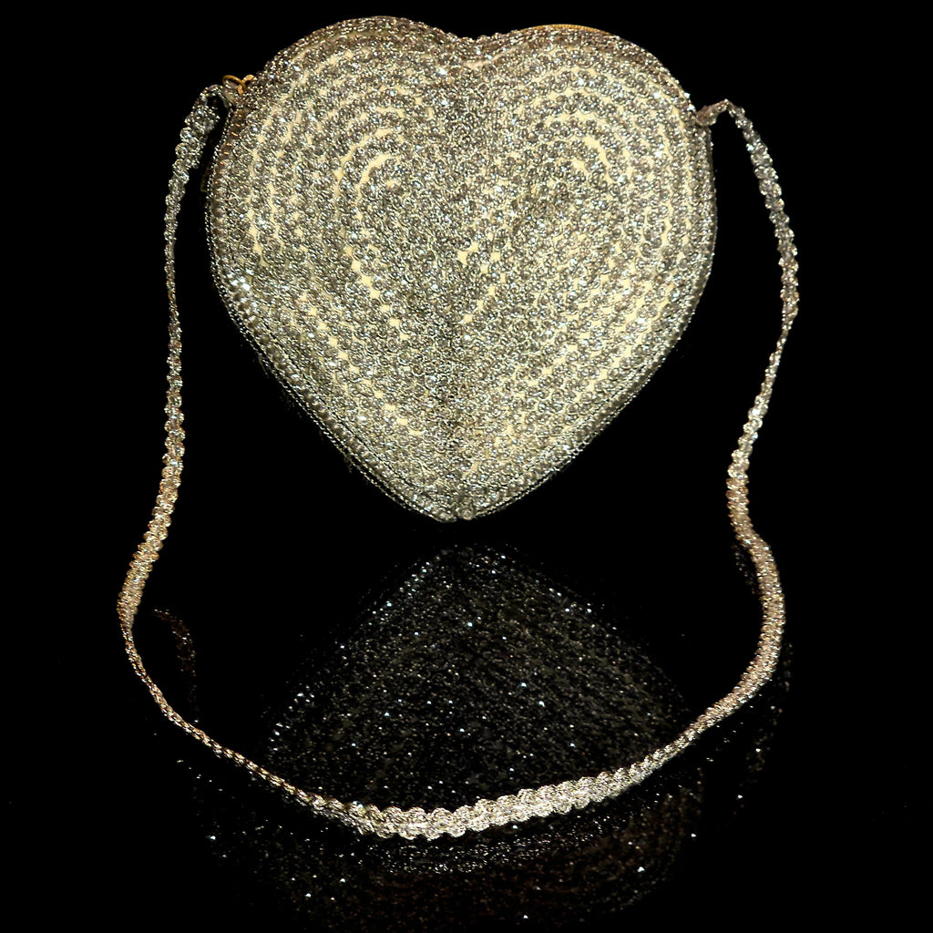 The Moonlit Heart - The Glow of Dreams & The Spark of Stars