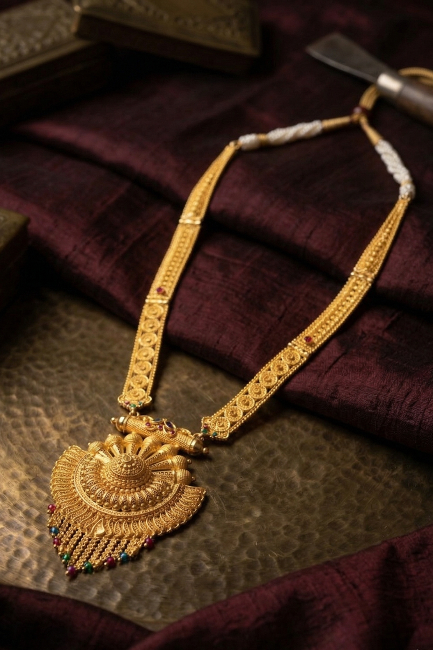 Surya Haar Necklace Set