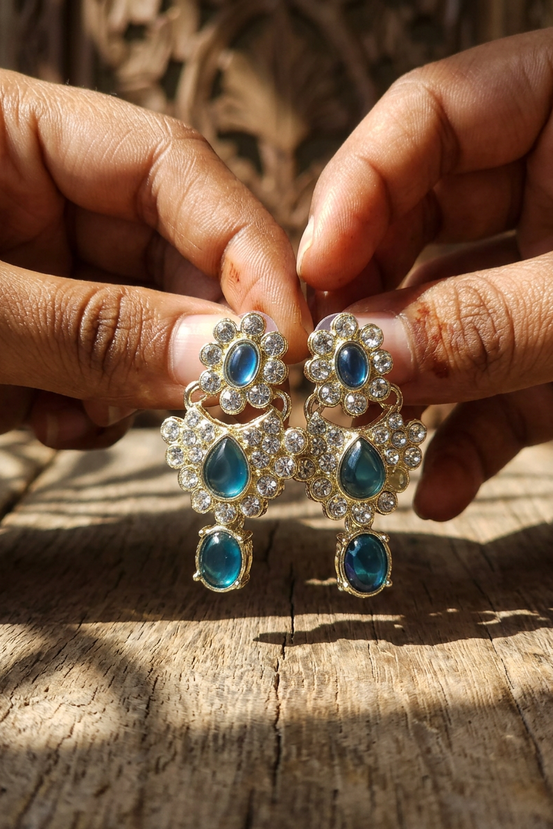 Azure Cascade Choker Set